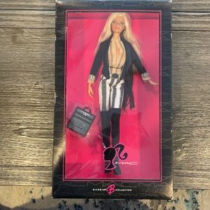 MAC Cosmetics Barbie Doll Collector 2007
